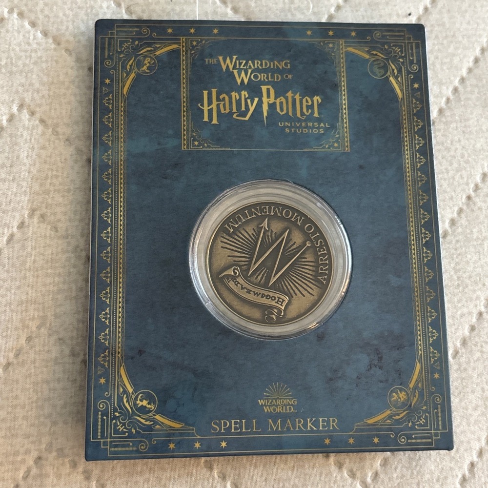 Universal Studios Harry Potter Hogsmeade Spell Marker - Arresto Momentum